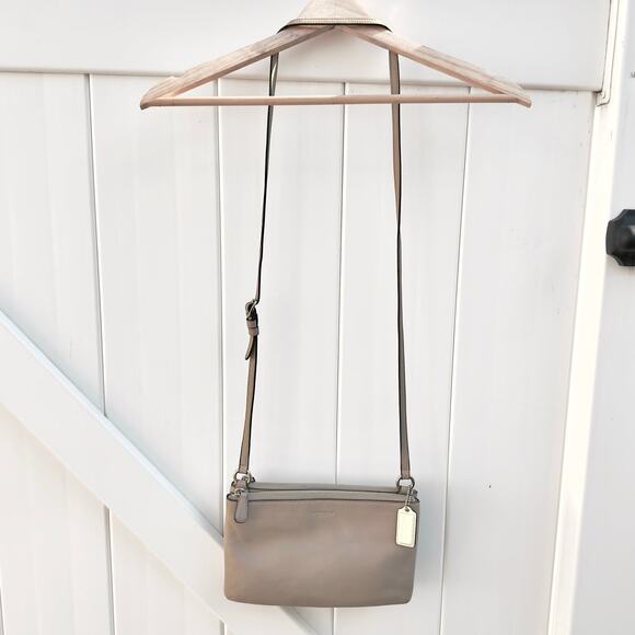 Coach Lyla Park Leather Double Gusset Nude Soft Pebbled Shoulder Bag Crossbody - Picture 2 of 8